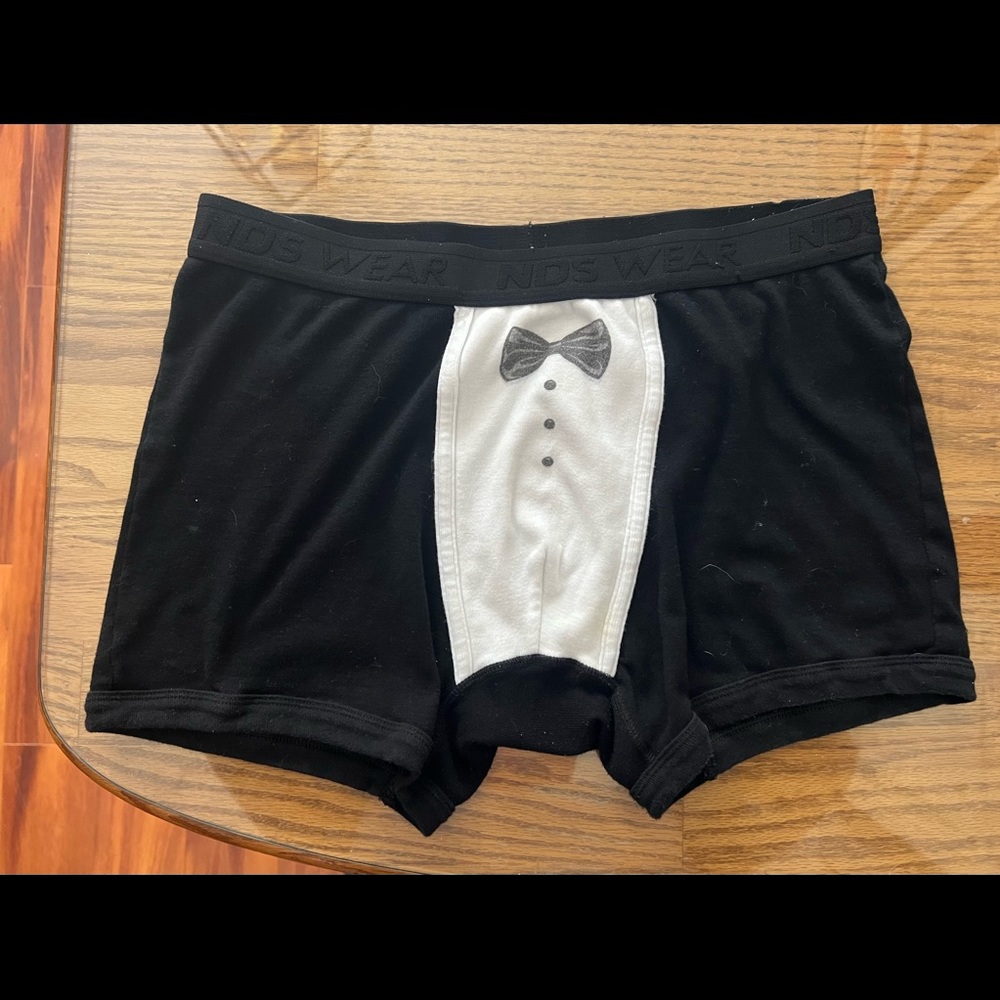 Men’s Medium “TUXEDO” NDS Wear Boxer Briefs Like New Soft Comfortable & FUN! - Picture 4 of 6